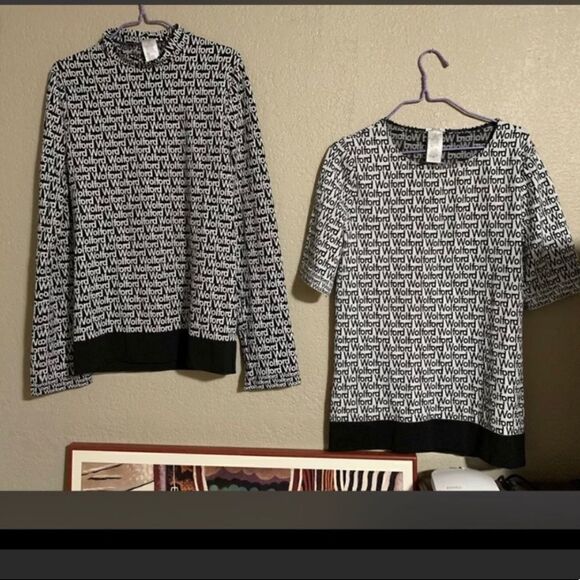 Wolford Black and White Logo Short Sleeve Top
NWT/NEW - Picture 3 of 9